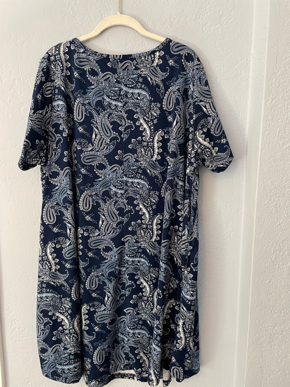 Navy Paisley Short Sleeve Women’s Dress - Picture 2 of 7